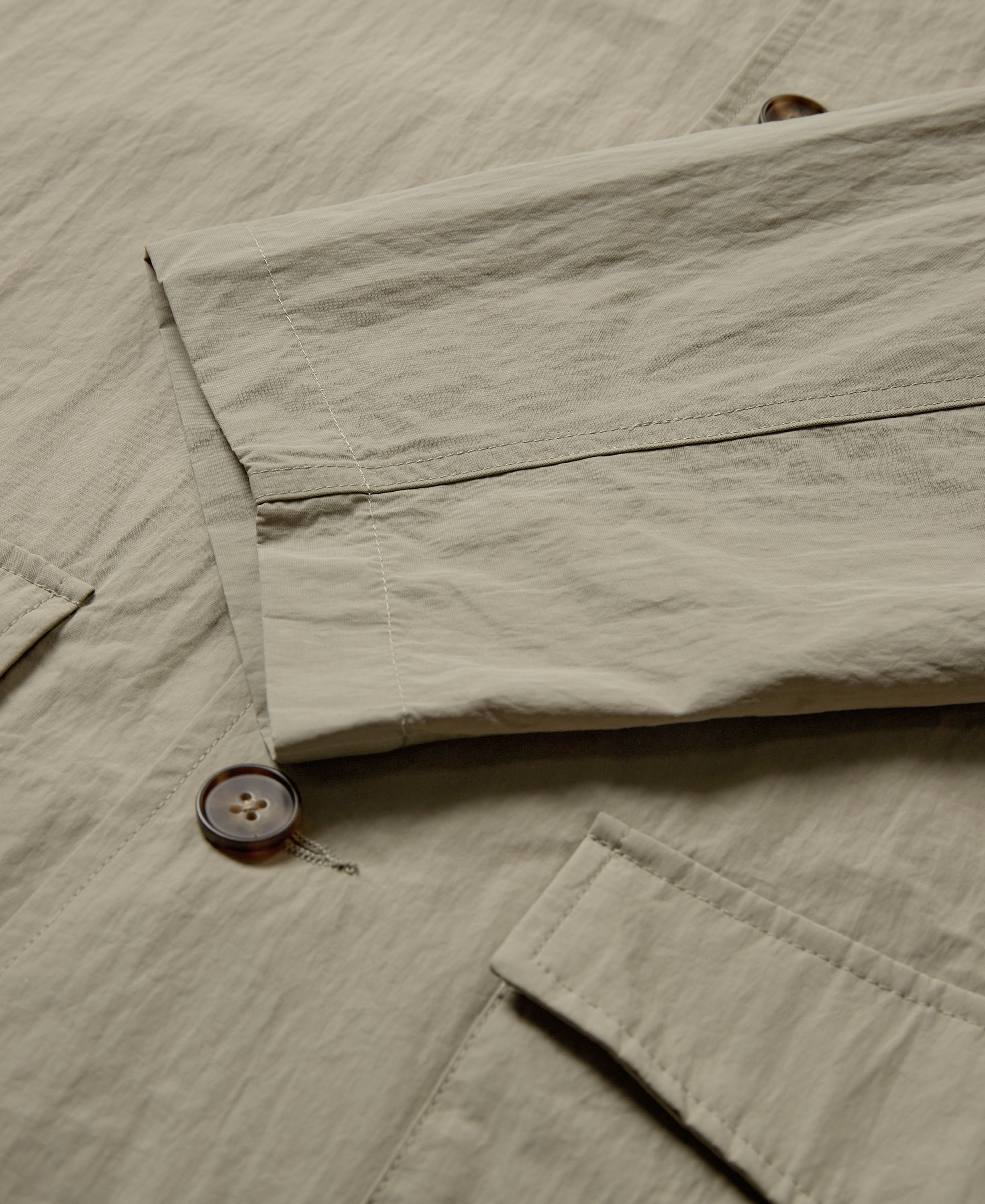 Director coat - sand
